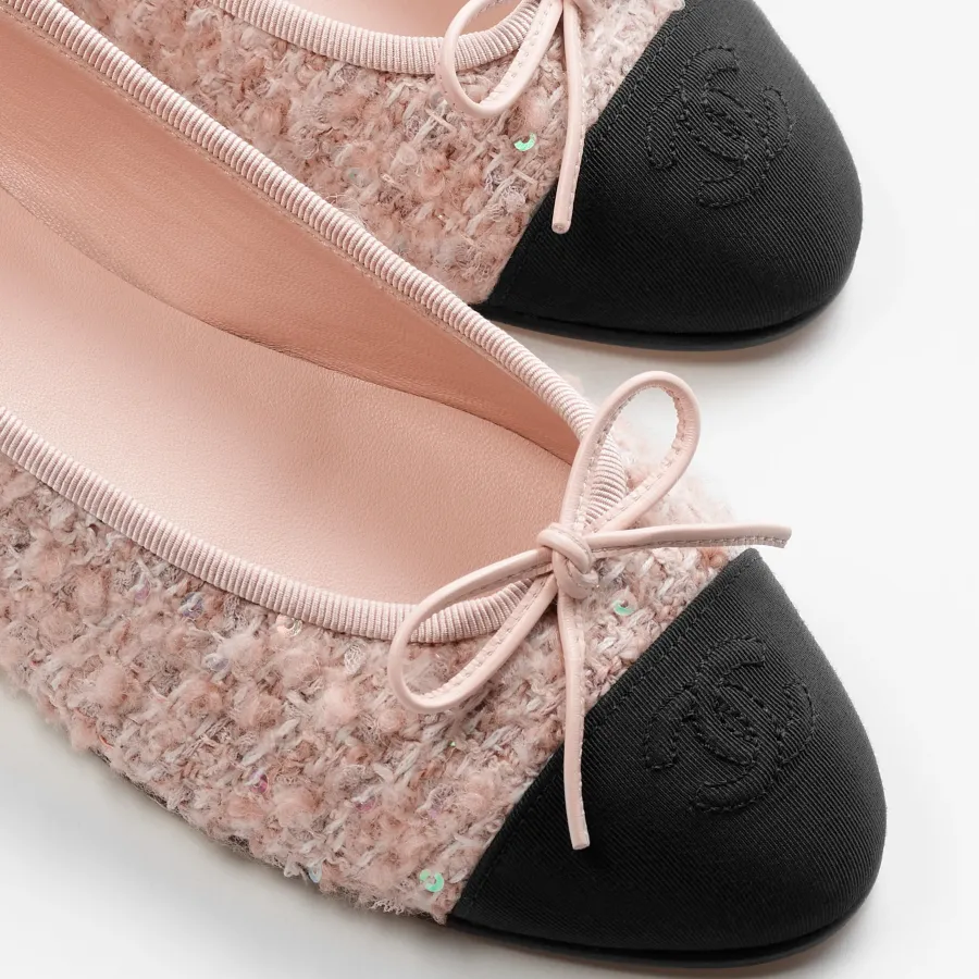 Chanel Flat shoes with twill soft wool and satin, light pink, beige, milky white and black Ballet  Shoes