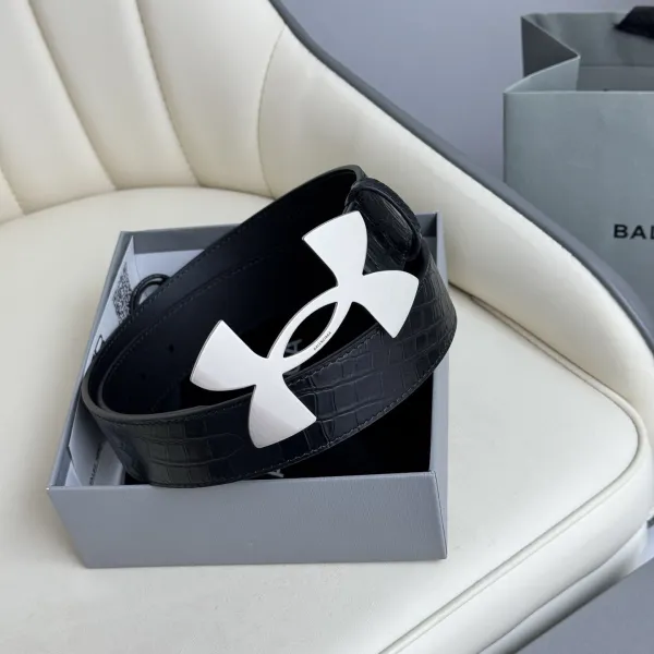 Balenciaga Men's Under Armour Belt In Black Embossed Crocodile Calfskin With Gold/Silver Hardware 35mm - Image 4
