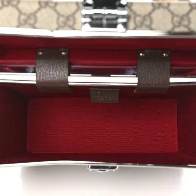 Gucci Medium Globe-Trotter Beauty Case Brown GG Supreme Monogram Canvas Silver Hardware