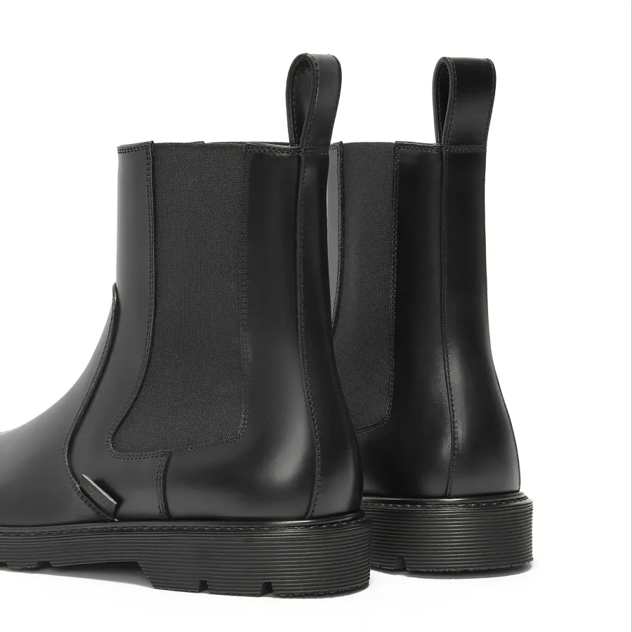 LOEWE Black ox leather Blaze Chelsea boots