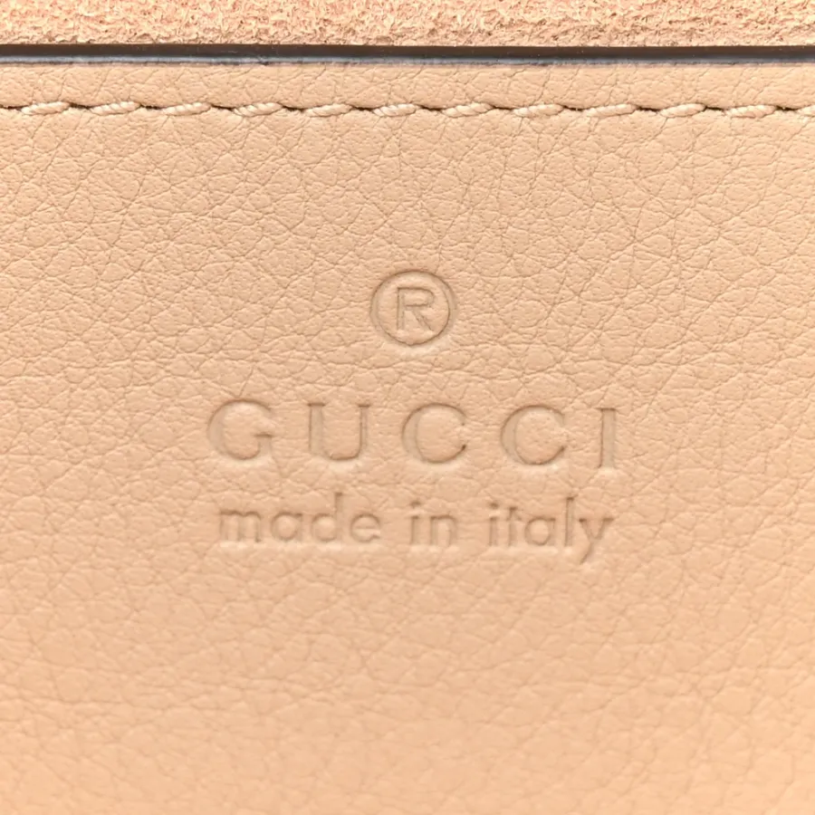 Gucci Small Padlock Chain Shoulder Bag Beige / Mystic White / Oatmeal GG Supreme Monogram Canvas & Textured Dollar Calfskin Leather Gold Hardware