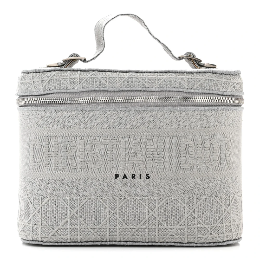 Dior Small DiorTravel Necessaire Cinza Canvas Bordado Cannage Hardware Prateado