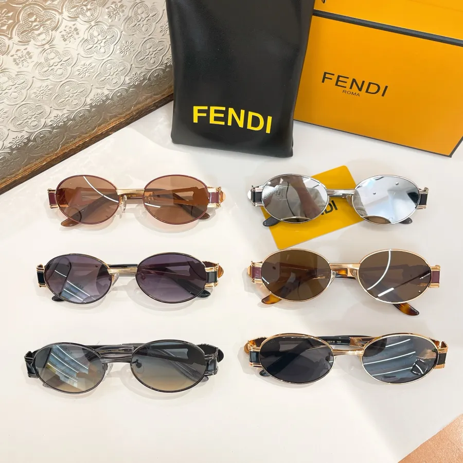 Fendi Oval glasses silver/black/eggplant/tawny/brown/grey color Size 59口15-135