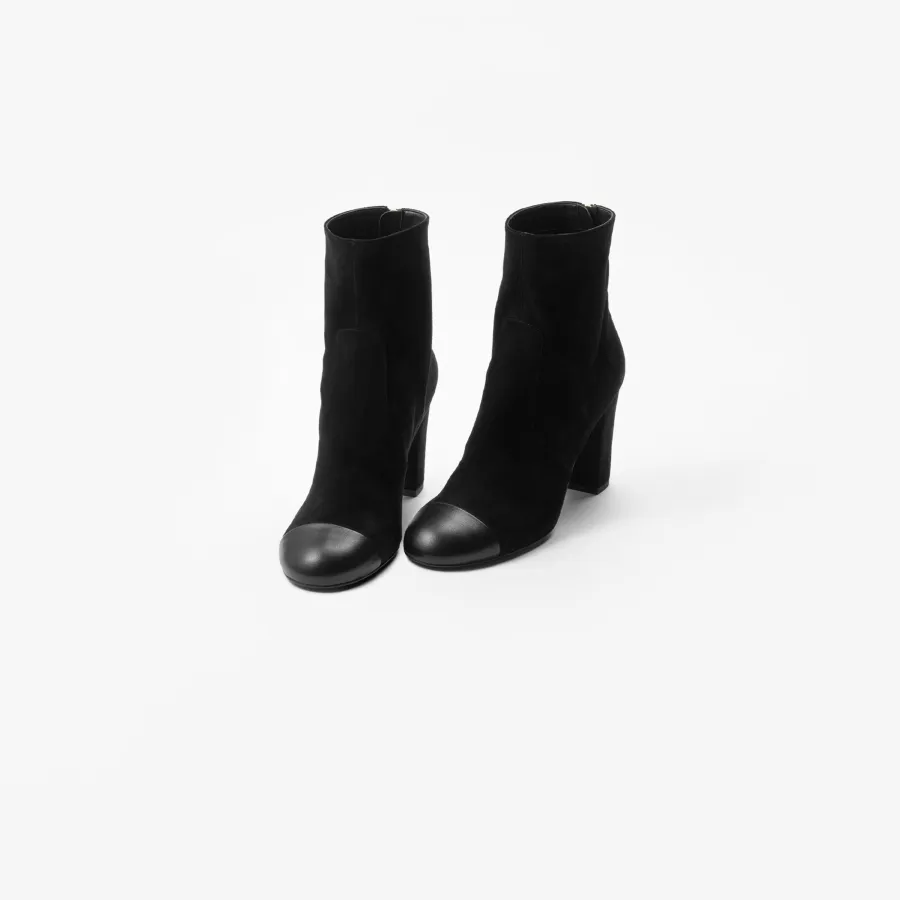 Chanel ankle boots  black suede, calfskin, sheepskin