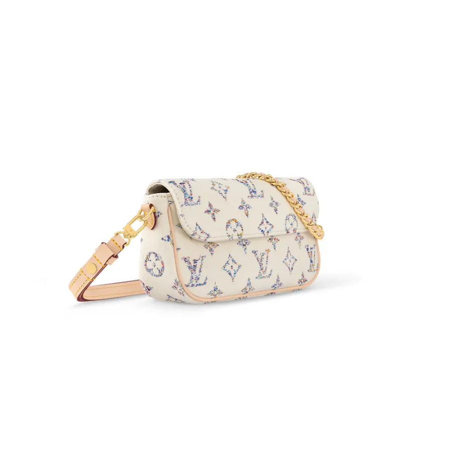 Louis Vuitton Bags  WOC LVY