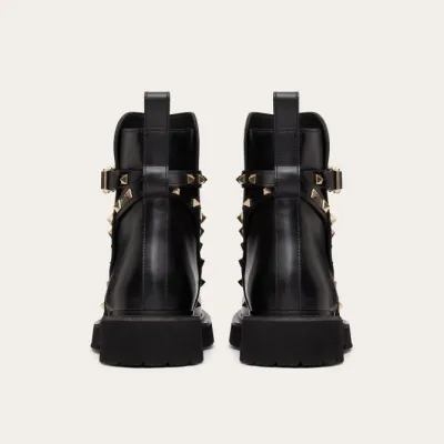 VALENTINO ROCKSTUD Calf leather ankle boots (heel height 4cm)