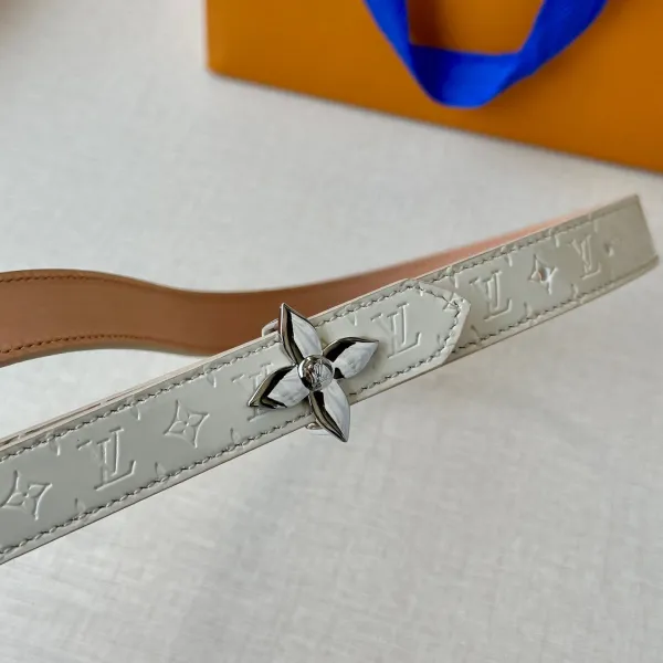 Louis Vuitton Women's Flowergram Reversible Belt In Black/White/Blue Monogram Reverse Canvas With Gold/Silver Hardware 20mm - Image 9