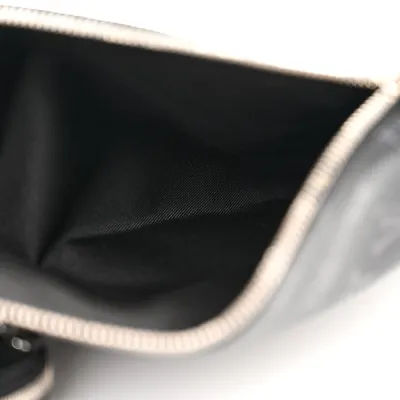 Louis Vuitton Duo Slingbag MM Black Taigarama Leather Silver Hardware