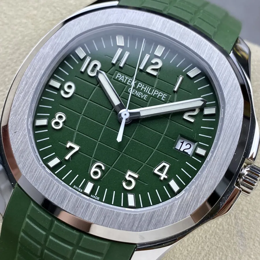 PATEK PHILIPPE-AQUANAUT-ref.5168G-010-42.2MM