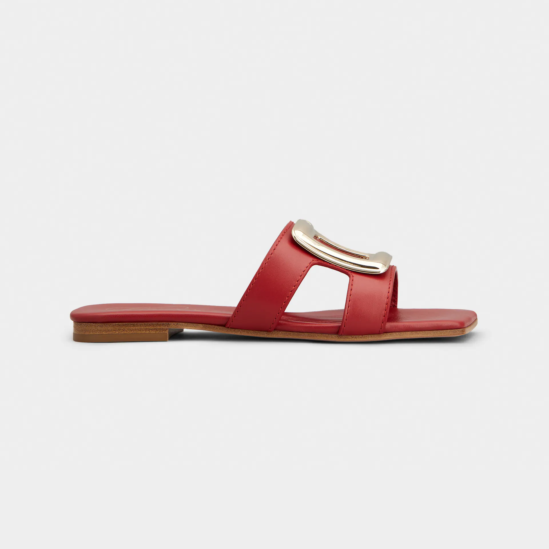 Roger Vivier Viv' By The Sea Mules Flats Em Couro Vermelho Com Fivela Metálica