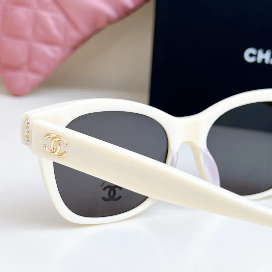 CHANEL square frame pearl glasses white color SIZE 54-17-140