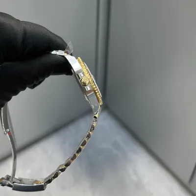 ROLEX-GMT MASTER II-REF.M126713GRNR-0001-40mm