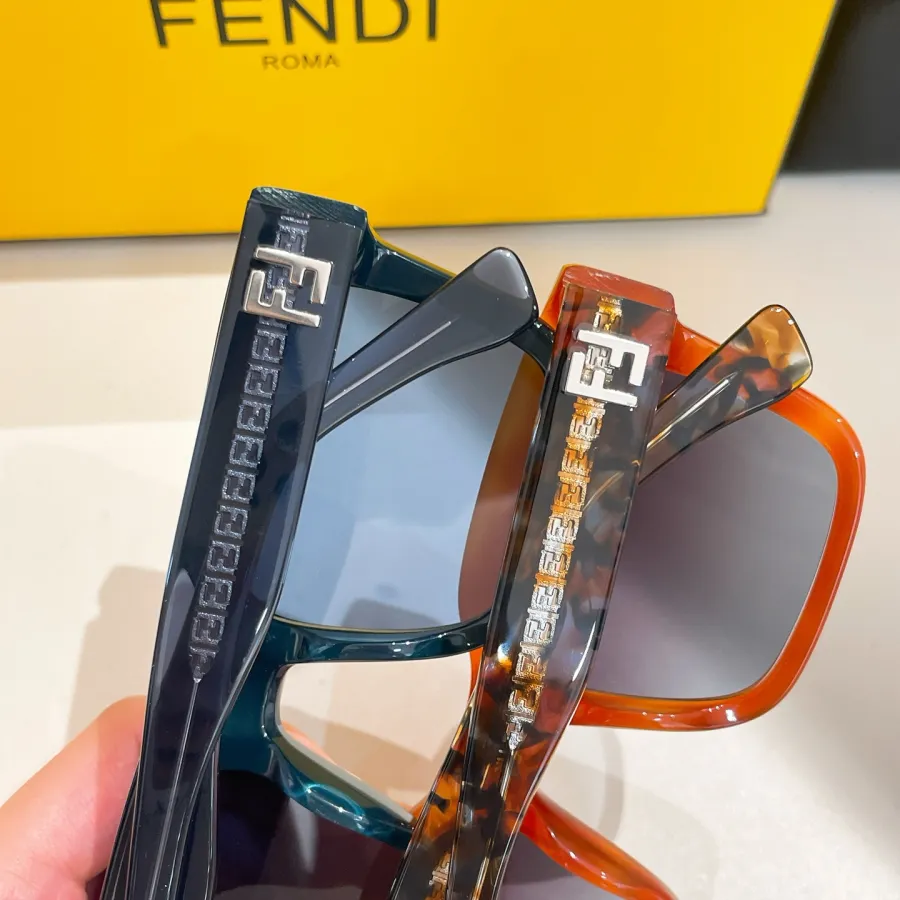 Fendi square frame glasses leopard/leopard green/orange black/blue/black/brown black color Size 51口22-145