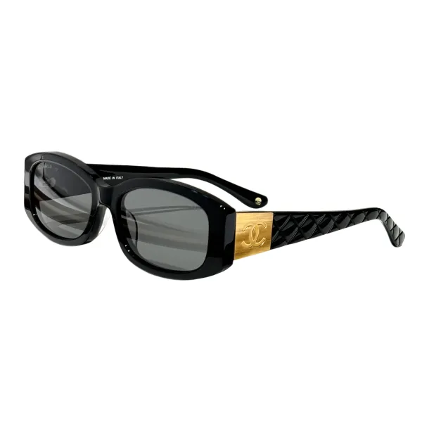 CHANEL square frame glasses black gold color size 52口18-145