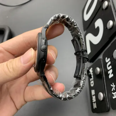 PATEK PHILIPPE-NAUTILUS-ref.5711 -1A-40mm