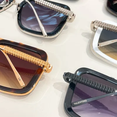 Valentino square frame glasses leopard/black/black gold/purple black/purple silver/white color Size 64口5-145