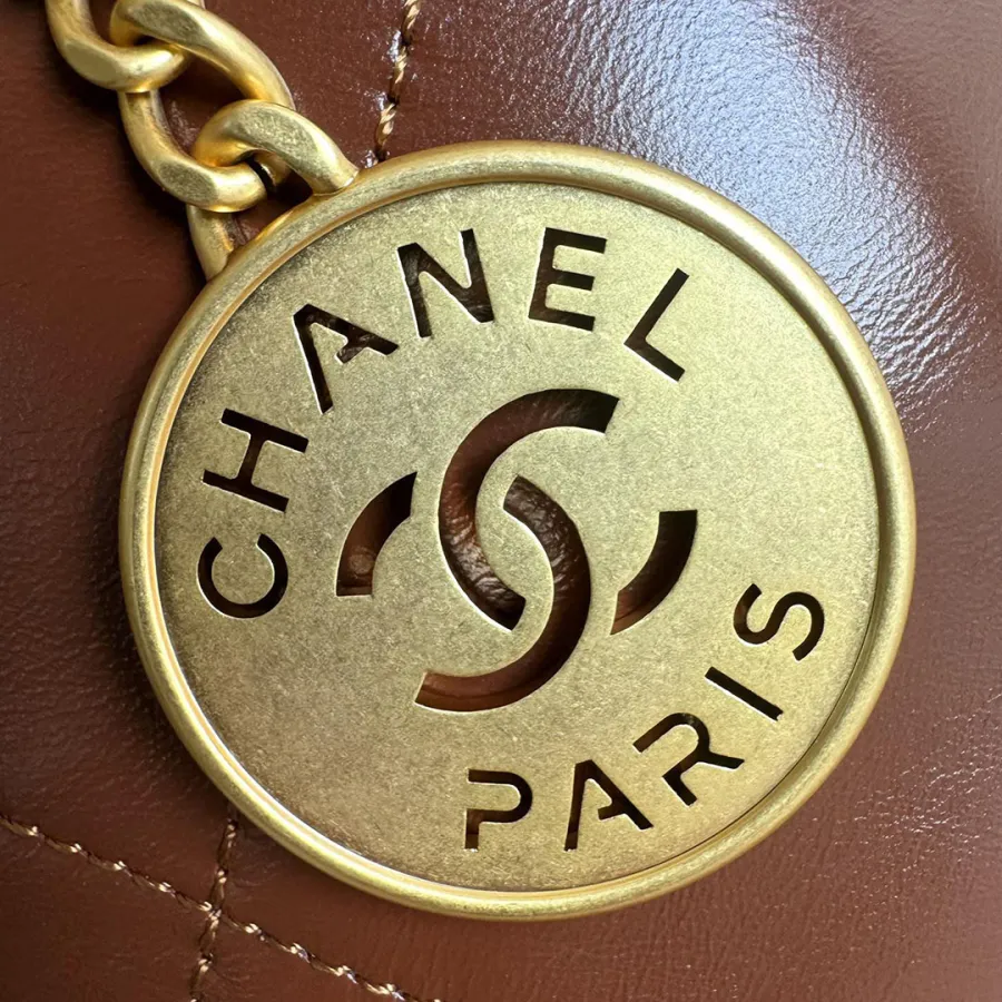 Chanel 22bags Brown Earth Color / Apricot Color Shoulder Bags