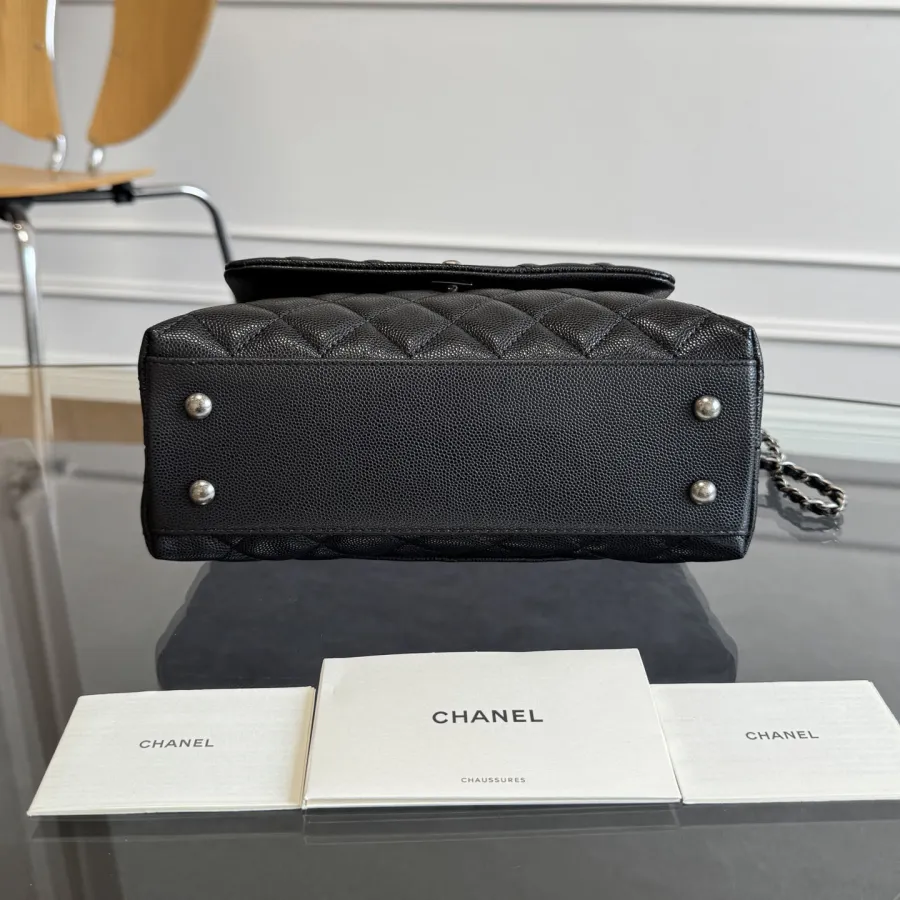 Chanel Coco Handle Black 19cm / 24cm Quilted Caviar Leather Crossbody Bags Top-Handle Bags
