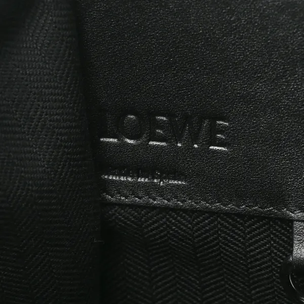 Loewe Hammock Shoulder Bag Small Black Calfskin Leather Silver Hardware - Image 2