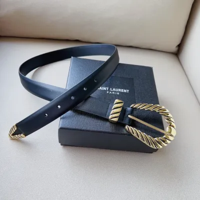 Saint Laurent Croissant De Lune Buckle Large Belt In Black Smooth Calfskin With Gold Hardware 30mm