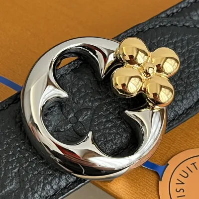 Louis Vuitton Women's Flowergram Round Buckle Reversible Belt In Black/White/Brown Calfskin And Monogram Canvas With Gold/Silver Hardware 30mm