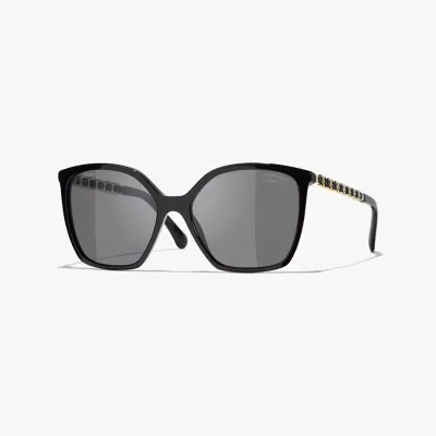 CHANEL square frame glasses black color size 57-17-140