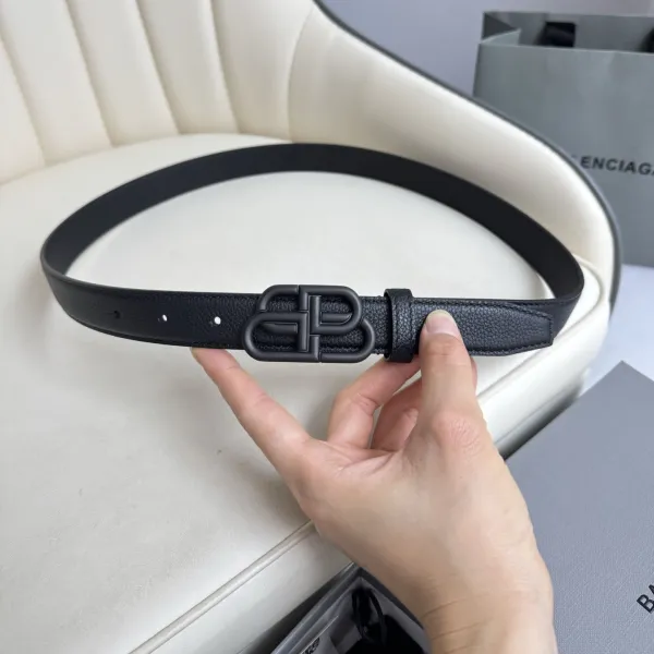 Balenciaga Women's BB Thin Belt In Black Grained Calfskin With Aged-Gold/Silver/Matte Black Hardware 25mm - Image 8