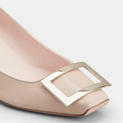 Roger Vivier Trompette Pumps High Heels In Pink Patent Leather With Metal Buckle (Heel Height 4.5cm)