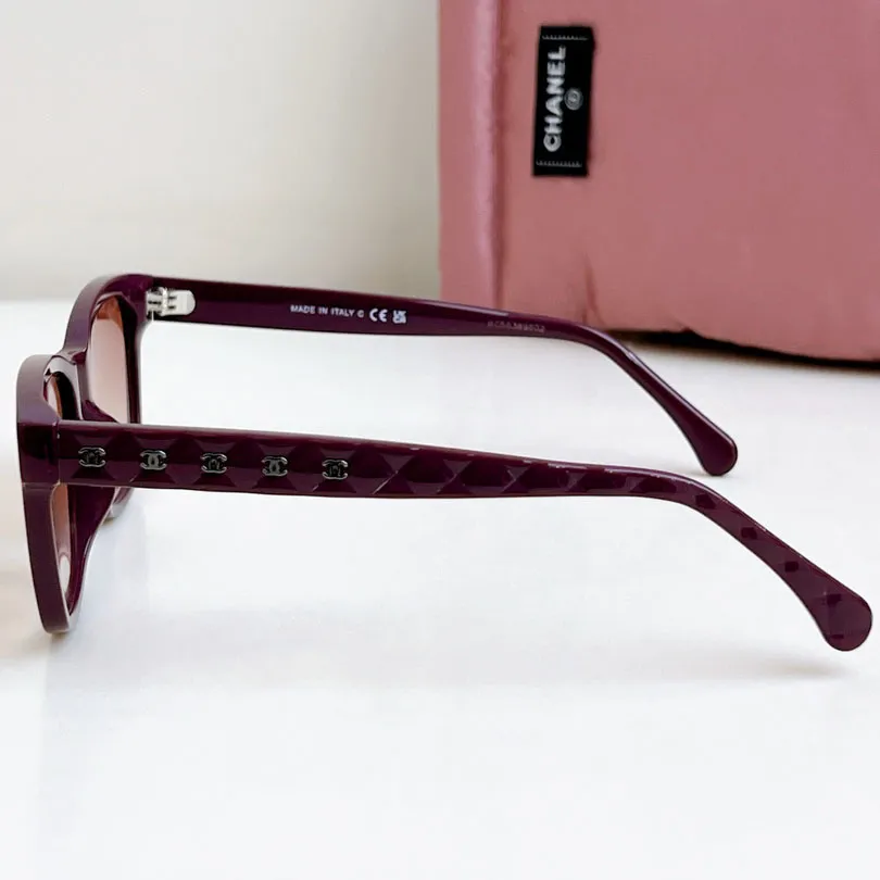 CHANEL square frame glasses red color size 58口17-140