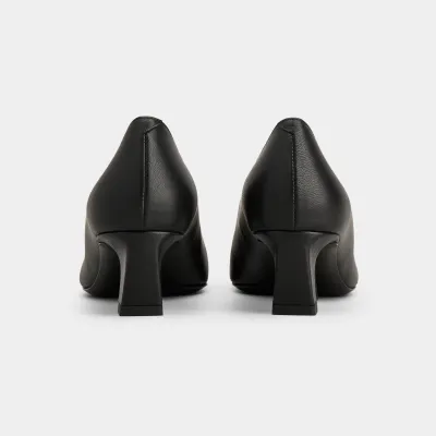 Roger Vivier Trompette Pumps High Heels In Black Leather With Metal Buckle (Heel Height 4.5cm)