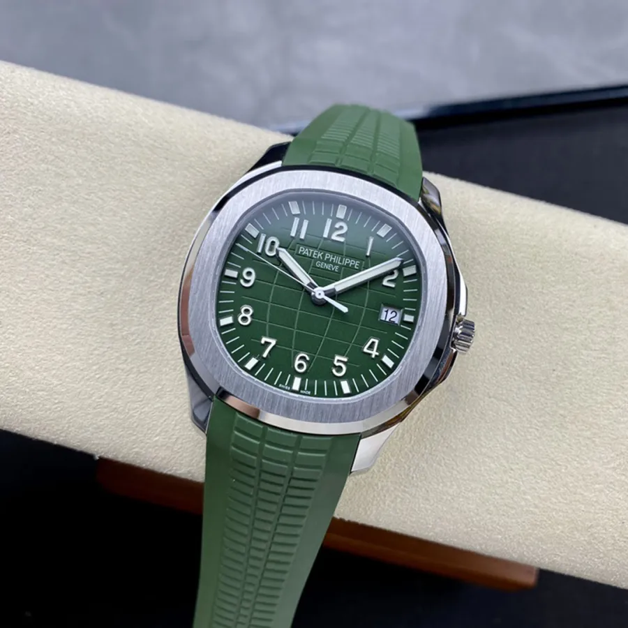 PATEK PHILIPPE-AQUANAUT-ref.5168G-010-42.2MM