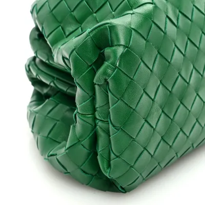 Bottega Veneta Intrecciato The Pouch Oversized Clutch Racing Green Nappa Leather