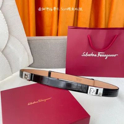 Ferragamo Women's Extendable Hug Belt In Brown/Black Calfskin With Gold/Silver Hardware 25mm
