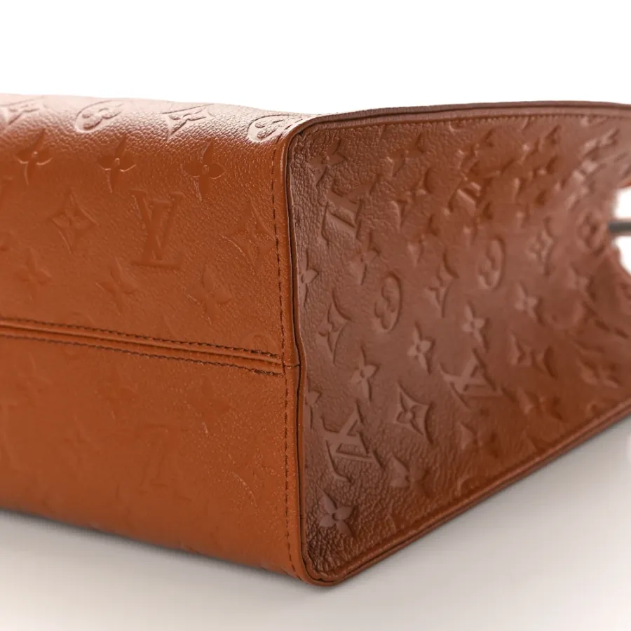 Louis Vuitton Neverfull MM Cognac Giant Monogram Empreinte Leather