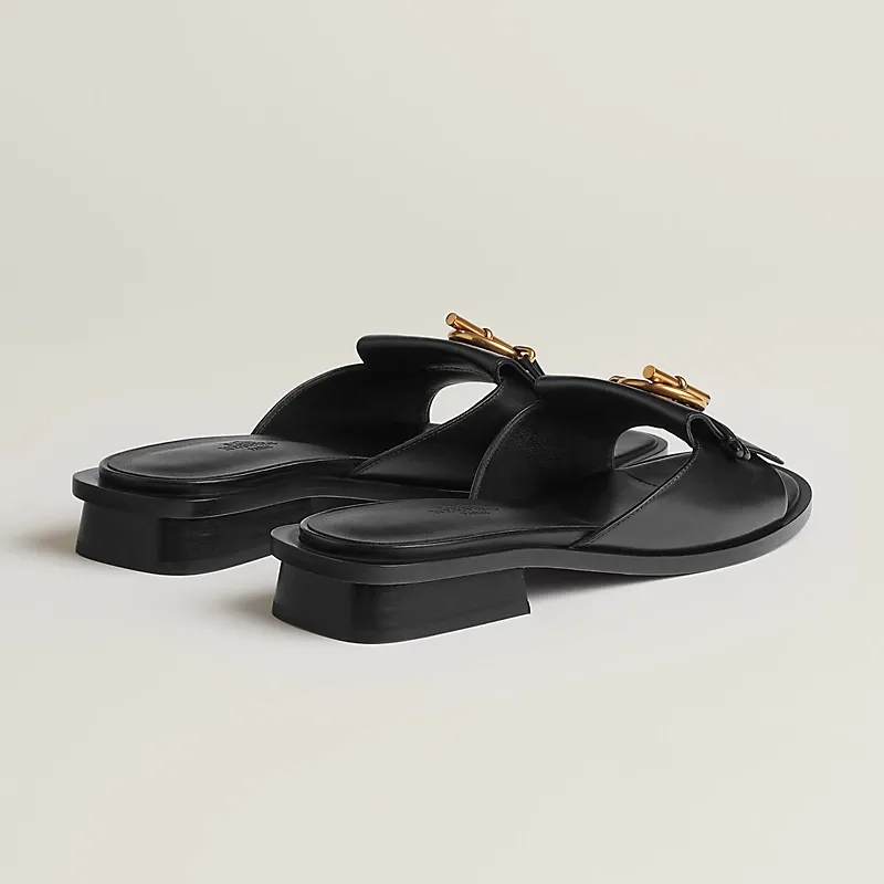 HERMES Isle black Slippers