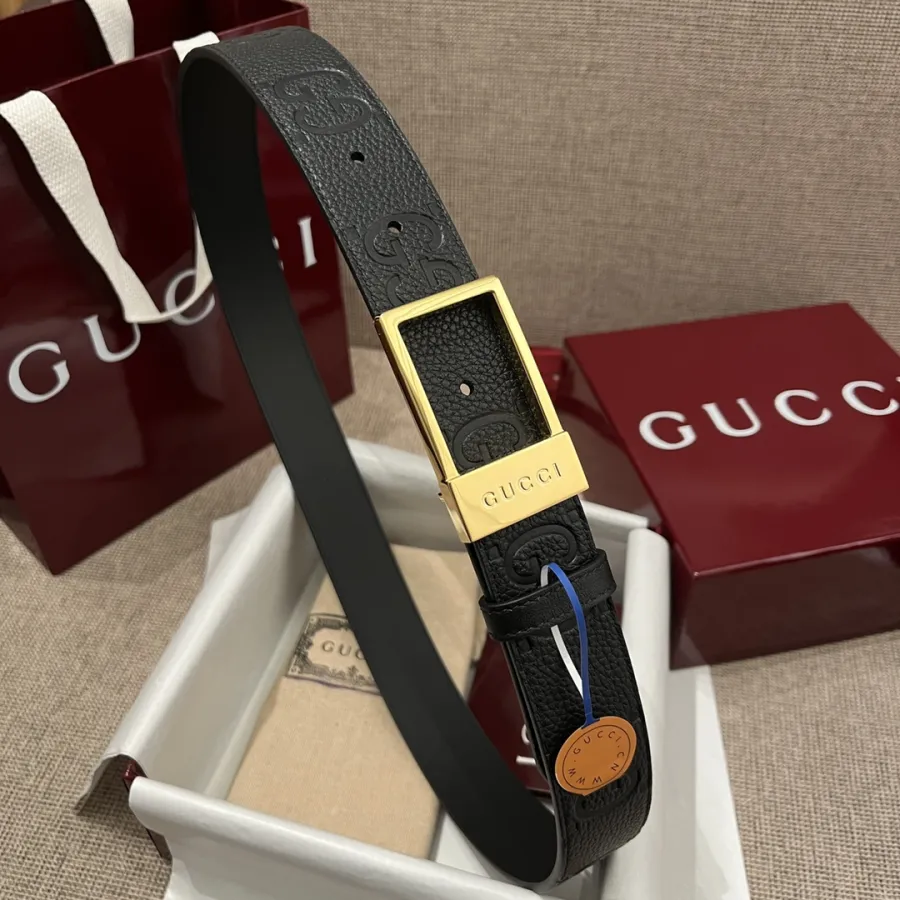 Gucci Men's Rectangular Buckle Reversible Belt In Black Monogram Calfskin With Gold/Silver Hardware 35mm