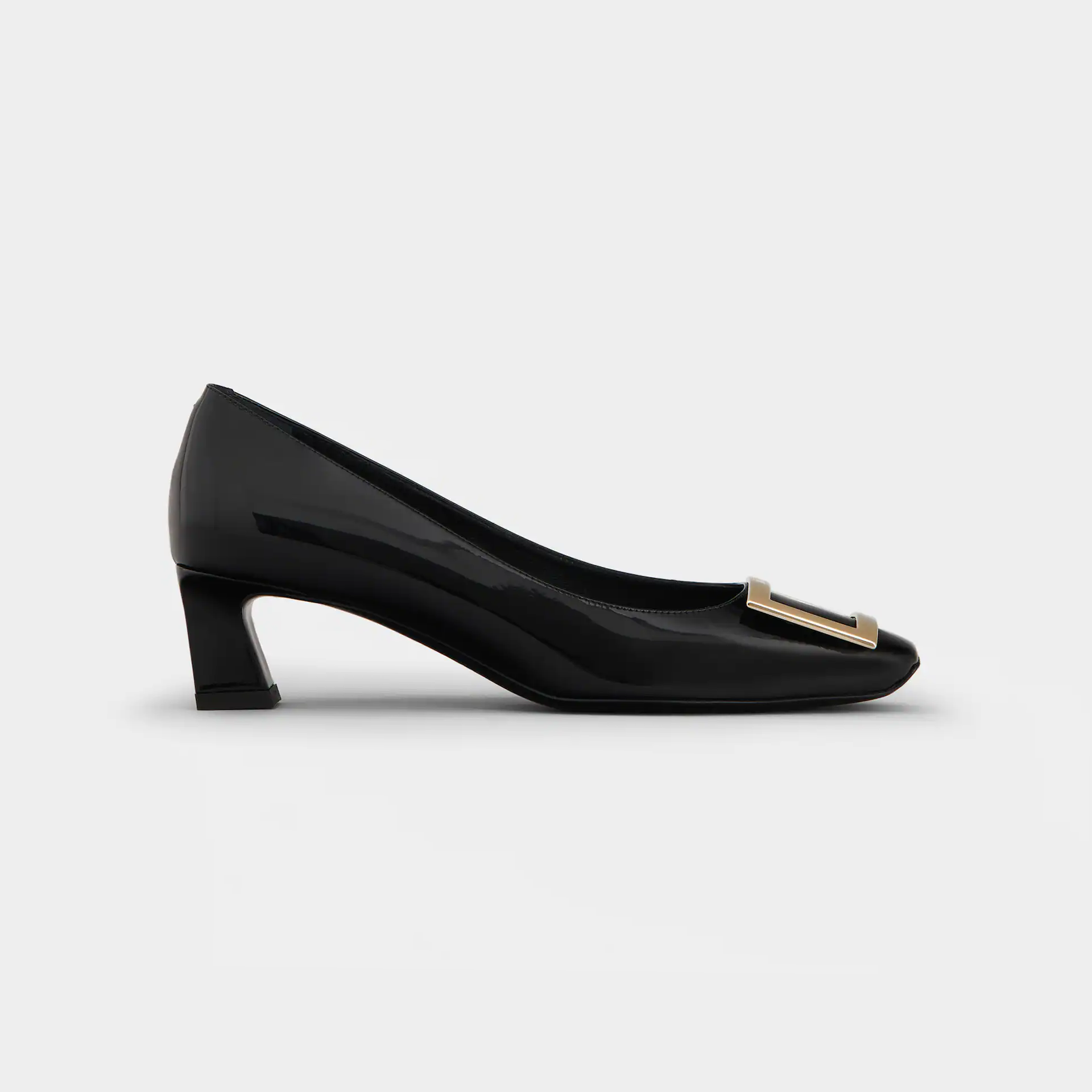 Roger Vivier Sapatilhas Trompette Salto Alto Em Couro Verniz Preto Com Fivela Metálica (Altura do Salto 4,5cm)