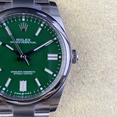 ROLEX-OYSTER PERPETUAL-REF.M124300-0005-41mm
