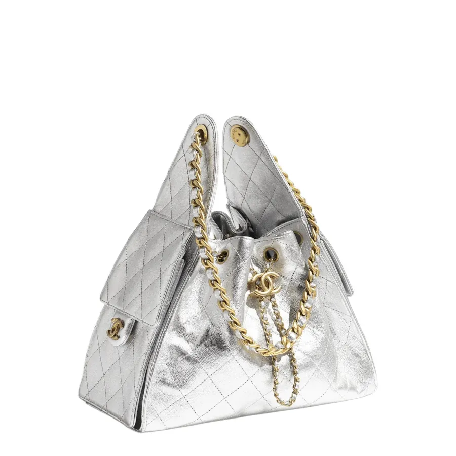 Chanel Silver Quilted Grained Leather Shoulder Bags
