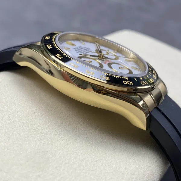 ROLEX-COSMOGRAPH DAYTONA-REF.M116518LN-0041-40MM - Image 8