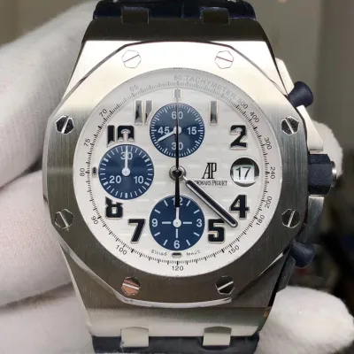 AUDEMARS PIGUET-ROYAL OAK OFFSHORE-REF.26170ST.OO.D305CR.01-42MM