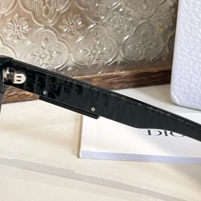 DIOR wayfarer glasses black color Size 58口20-145