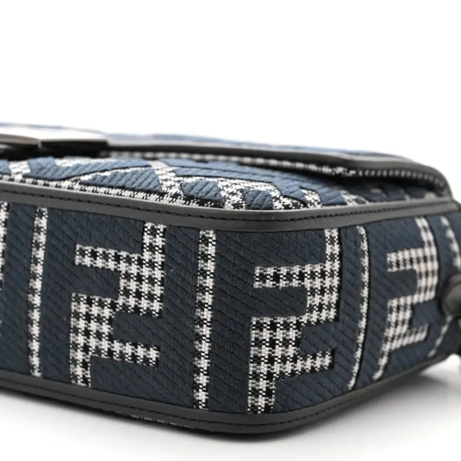 Fendi FF Embroidered Baguette Grigio / Anthracite Houndstooth Wool & King Vitello Leather Ruthenium Hardware