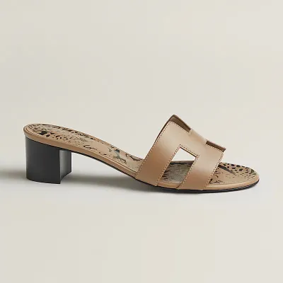 HERMES Oasis Slippers High-heeled slippers Brown High Heels Sandal