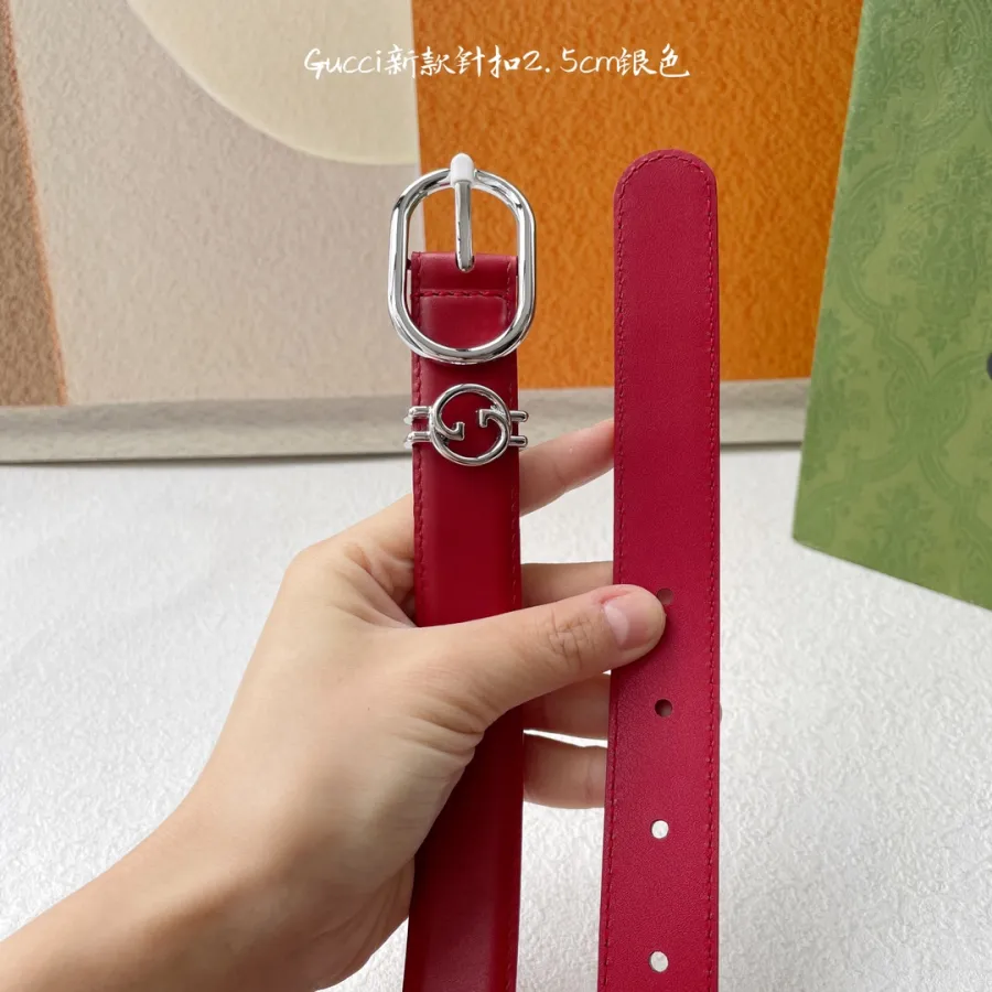 Gucci Women's Oval Belt In Red/White/Black Smooth Calfskin With Gold/Silver Hardware 25mm