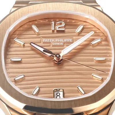 PATEK PHILIPPE-NAUTILUS-ref.7118-1R-010-35.2mm