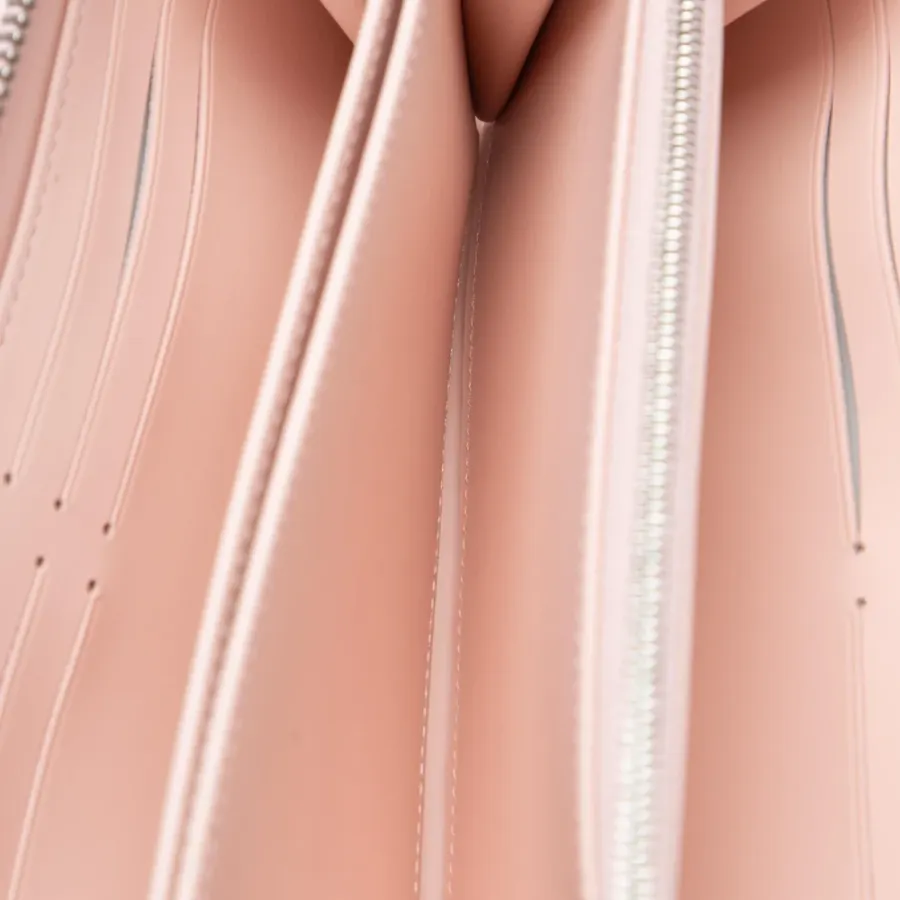 Louis Vuitton Zippy Wallet Pink Mahina Leather Silver Hardware