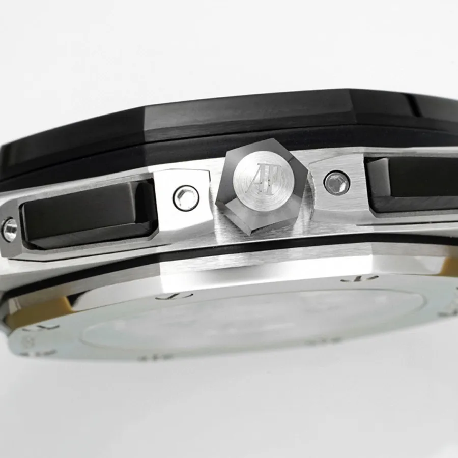 AUDEMARS PIGUET-ROYAL OAK OFFSHORE-REF.26420SO.OO.A600CA.01-43MM