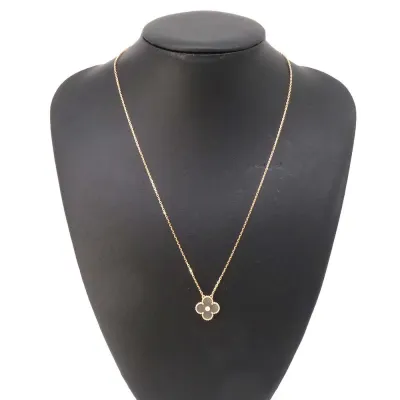 Van Cleef & Arpels Necklace Vintage Alhambra Holiday