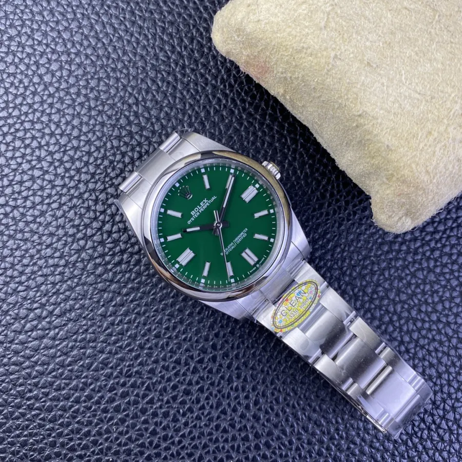 ROLEX-OYSTER PERPETUAL-REF.M124300-0005-41mm